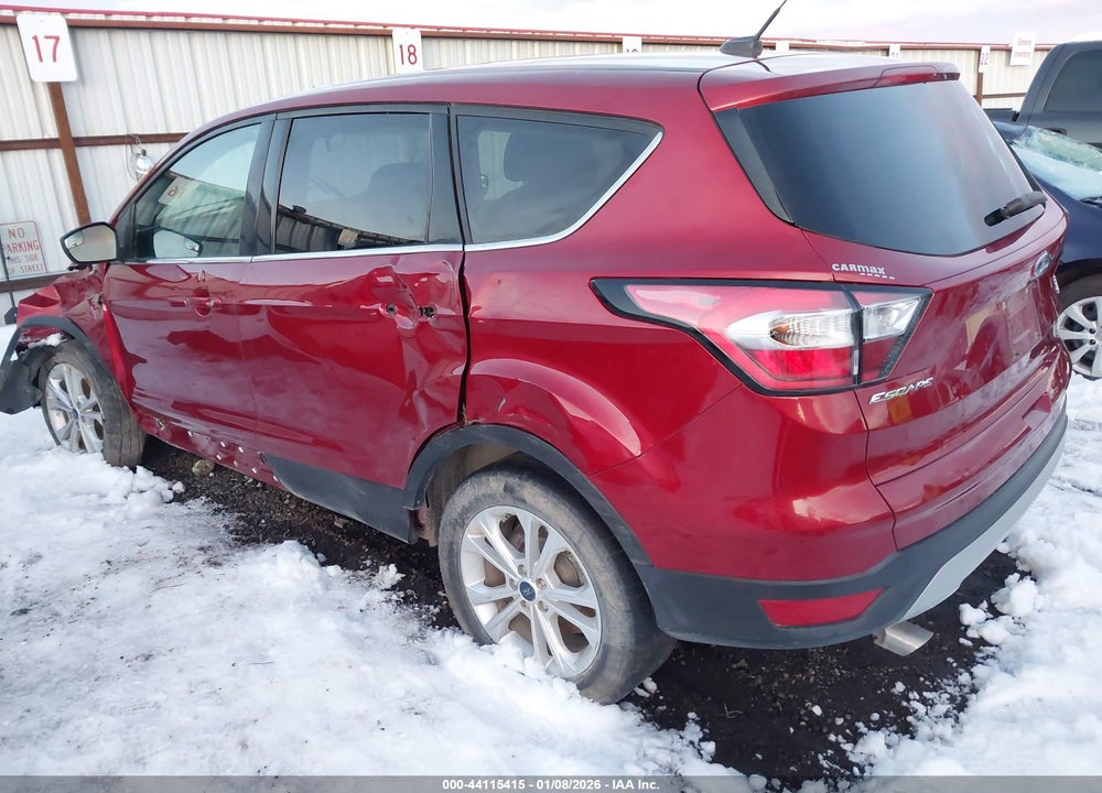 2017 FORD ESCAPE SE VIN: 1FMCU0G97HUC56237