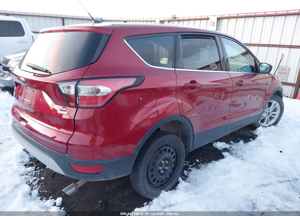 2017 FORD ESCAPE SE VIN: 1FMCU0G97HUC56237