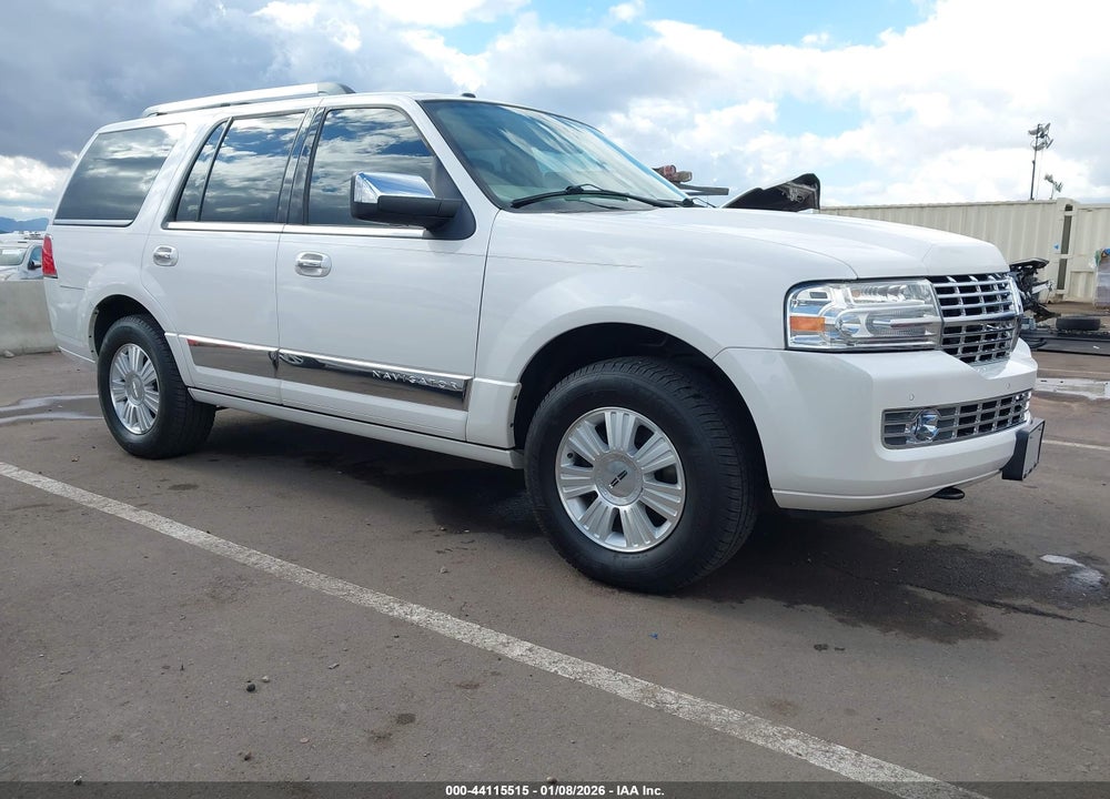 2014 LINCOLN NAVIGATOR VIN: 5LMJJ2J55EEL04628