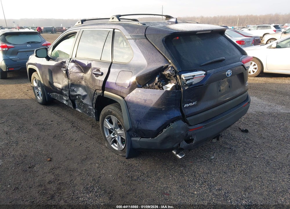 2022 TOYOTA RAV4 HYBRID XLE VIN: JTMRWRFV9ND155157