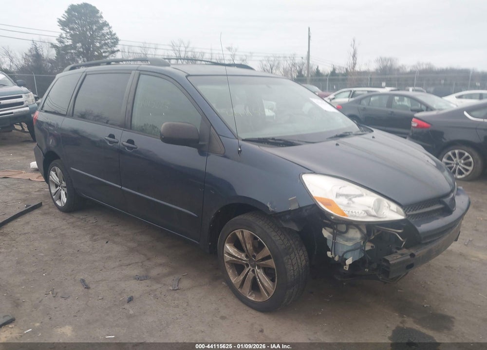 2004 TOYOTA SIENNA CE/LE VIN: 5TDZA23C44S121686