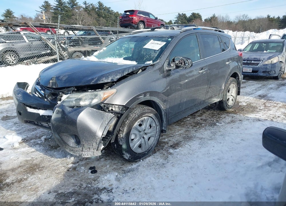2015 TOYOTA RAV4 LE VIN: 2T3BFREV6FW229657