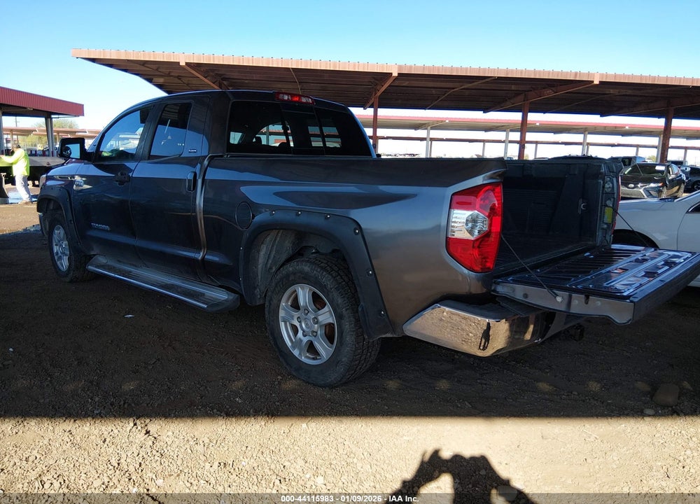 2017 TOYOTA TUNDRA SR5 5.7L V8 VIN: 5TFRY5F10HX221145