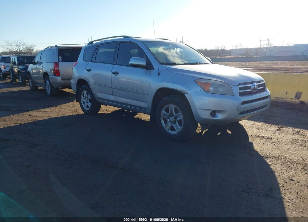 2007 TOYOTA RAV4 VIN: JTMBD35V175110944