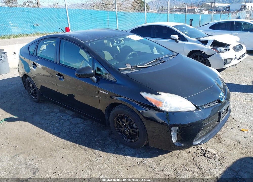 2013 TOYOTA PRIUS THREE VIN: JTDKN3DU4D5588342