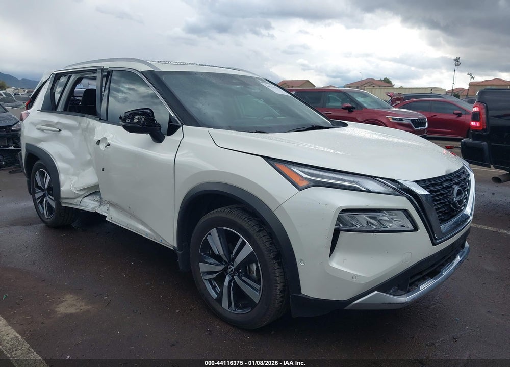 2022 NISSAN ROGUE PLATINUM FWD VIN: JN8BT3DC6NW120822