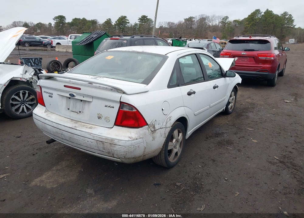 2005 FORD FOCUS ZX4 VIN: 1FAFP34N95W219403