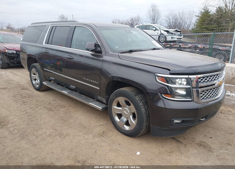 2018 CHEVROLET SUBURBAN LT VIN: 1GNSKHKC3JR157275