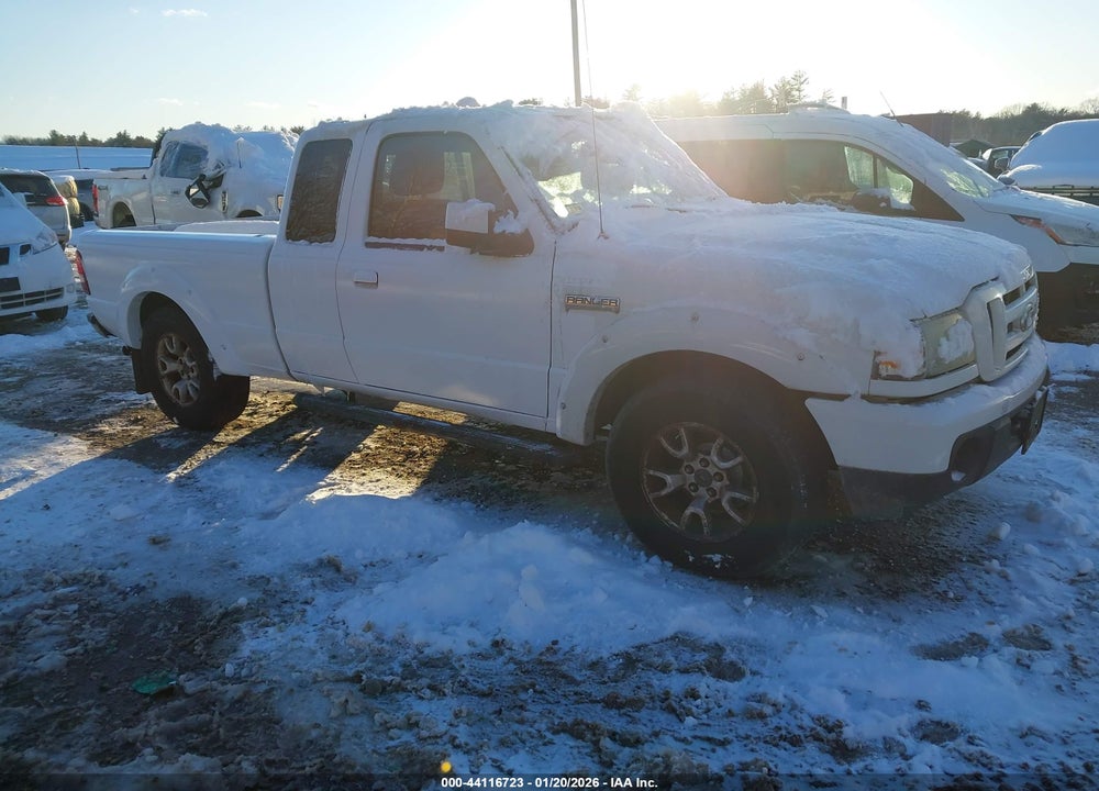 2011 FORD RANGER SPORT VIN: 1FTLR4FE2BPA10889