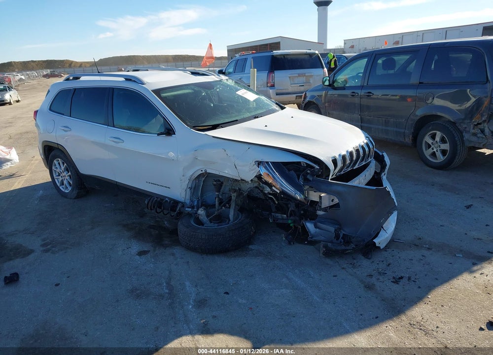 2016 JEEP CHEROKEE LATITUDE VIN: 1C4PJMCB1GW163862