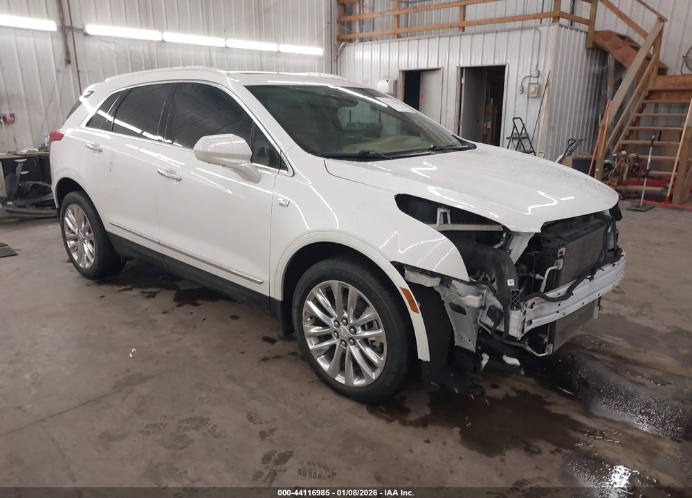 2017 CADILLAC XT5 PLATINUM VIN: 1GYKNFRS2HZ169598