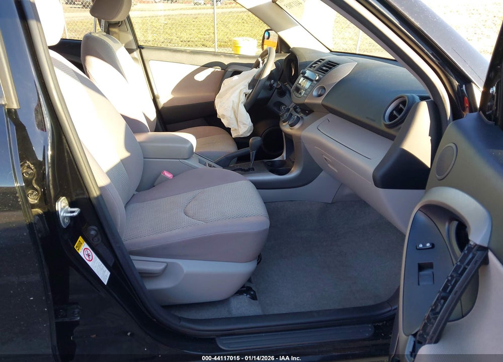 2008 TOYOTA RAV4 VIN: JTMBD33VX85175831