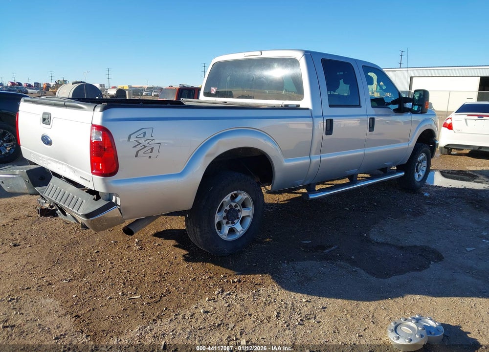 2013 FORD F-250 XLT VIN: 1FT7W2B69DEA57400