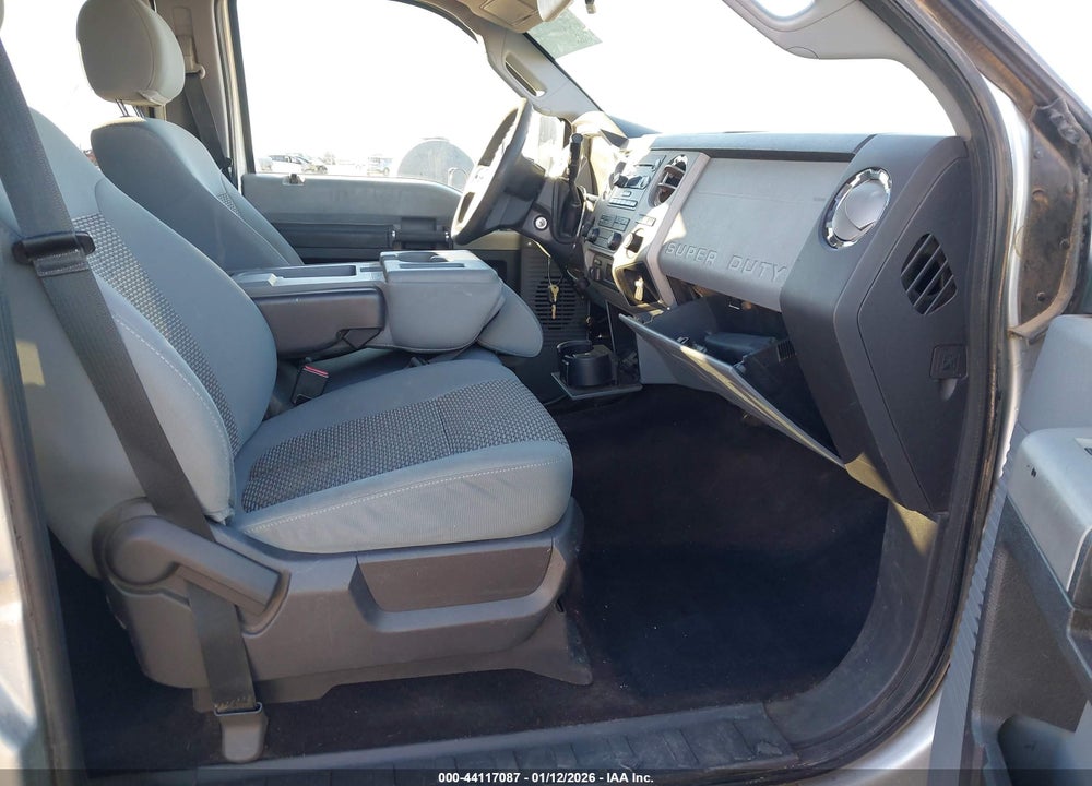 2013 FORD F-250 XLT VIN: 1FT7W2B69DEA57400