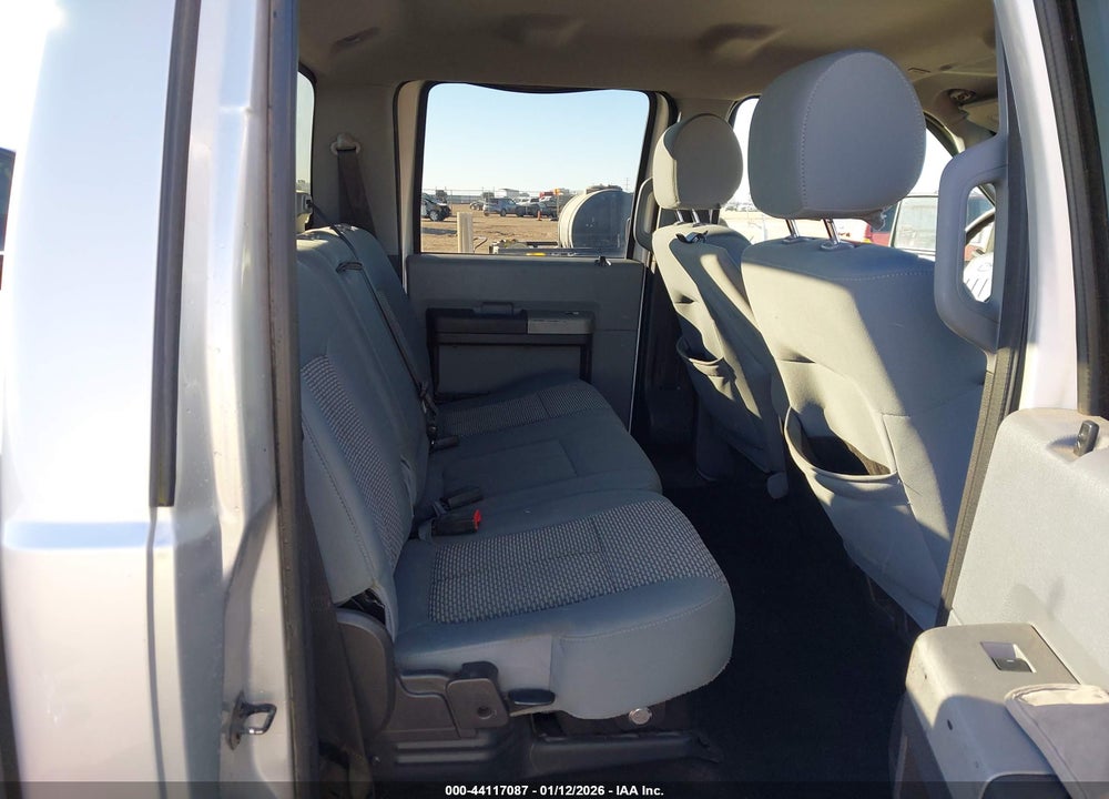 2013 FORD F-250 XLT VIN: 1FT7W2B69DEA57400