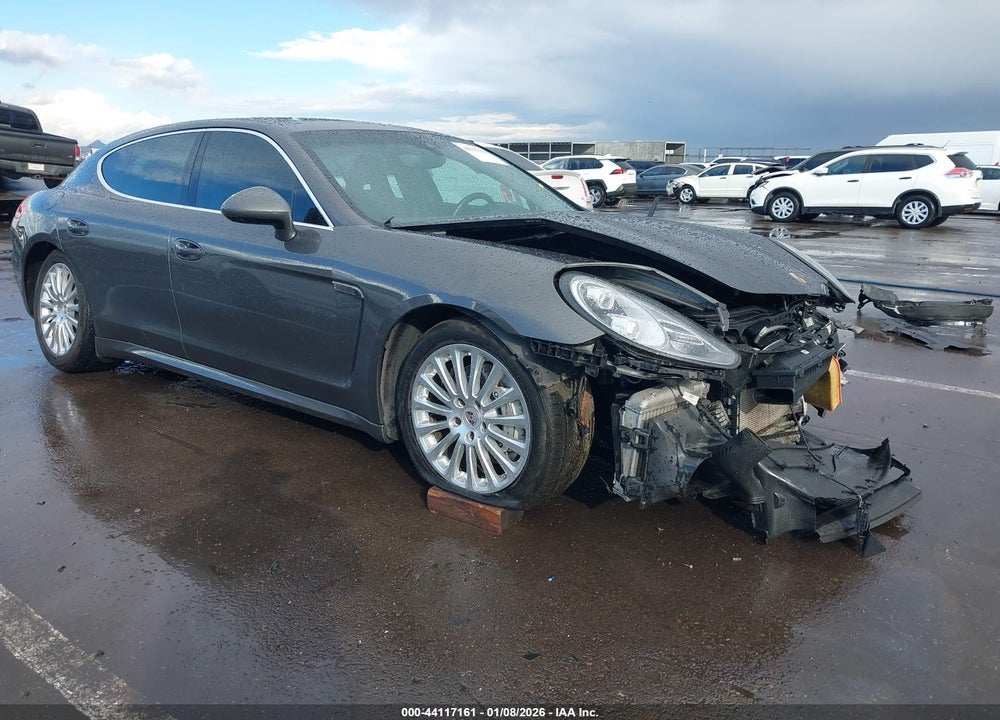2014 PORSCHE PANAMERA S VIN: WP0AB2A72EL055142