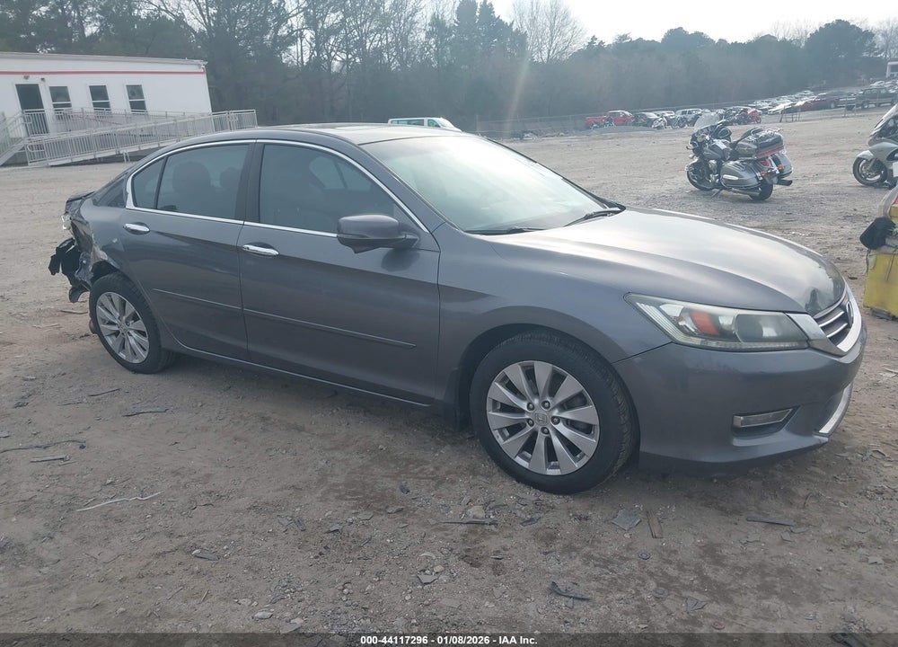 2013 HONDA ACCORD EX VIN: 1HGCR2F75DA247437