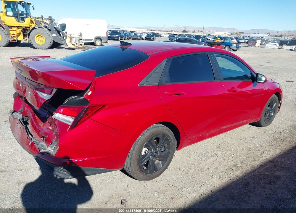 2022 HYUNDAI ELANTRA SEL VIN: KMHLM4AG4NU240510