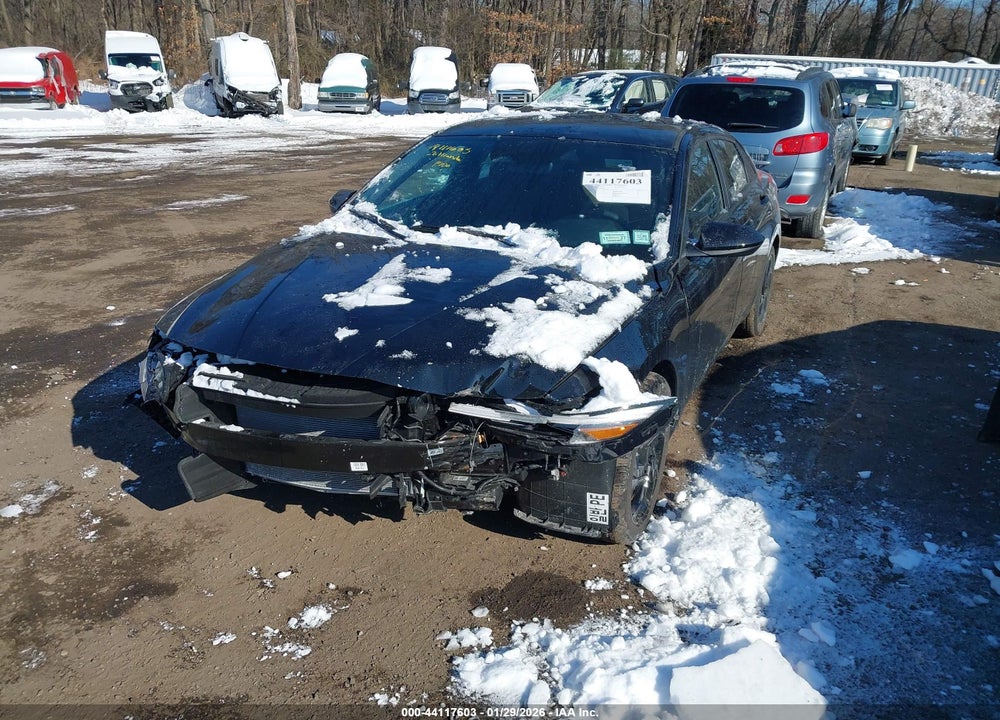 2026 HYUNDAI ELANTRA SEL SPORT VIN: KMHLM4DG7TU106826