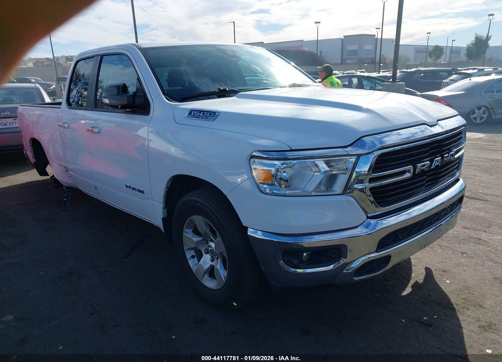 2020 RAM 1500 BIG HORN  4X2 6'4 BOX VIN: 1C6RREBT0LN256123