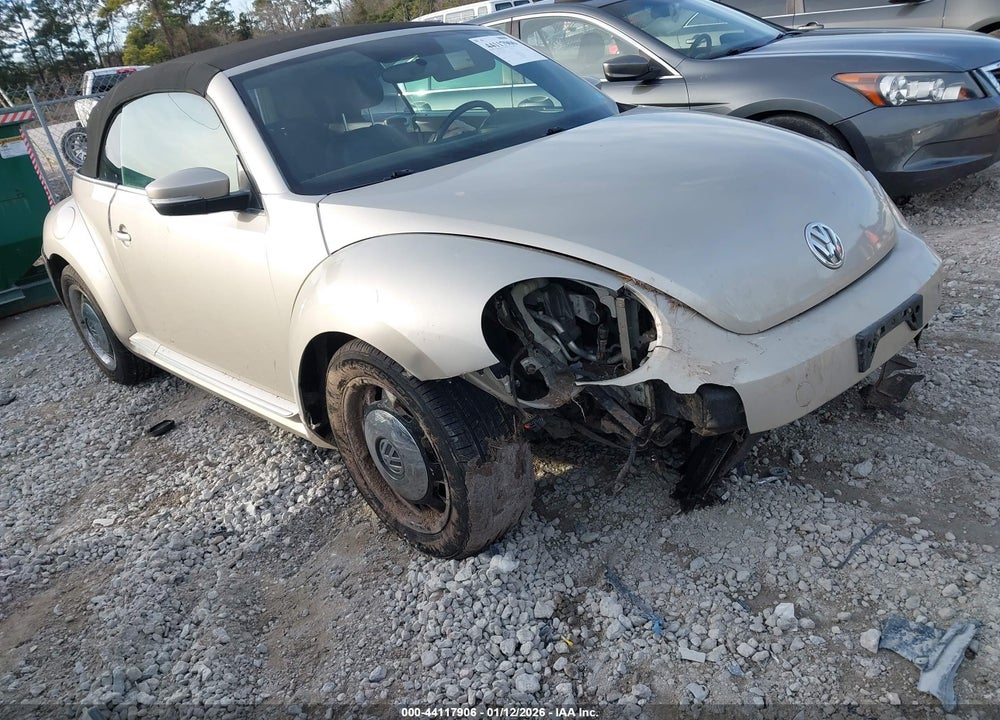 2013 VOLKSWAGEN BEETLE 2.5L VIN: 3VW5P7AT6DM800417