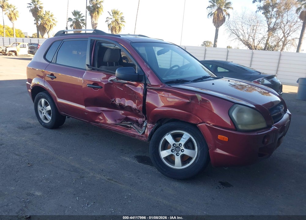 2005 HYUNDAI TUCSON GL VIN: KM8JM12B85U069821