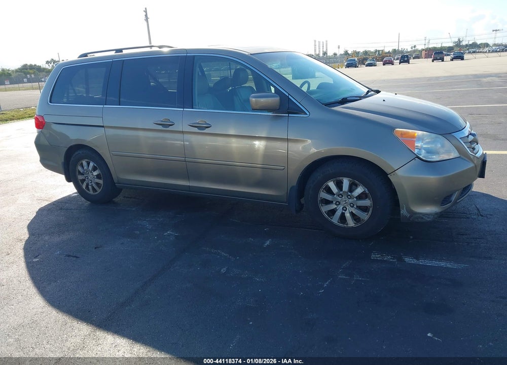 2008 HONDA ODYSSEY EX-L VIN: 5FNRL38668B415426