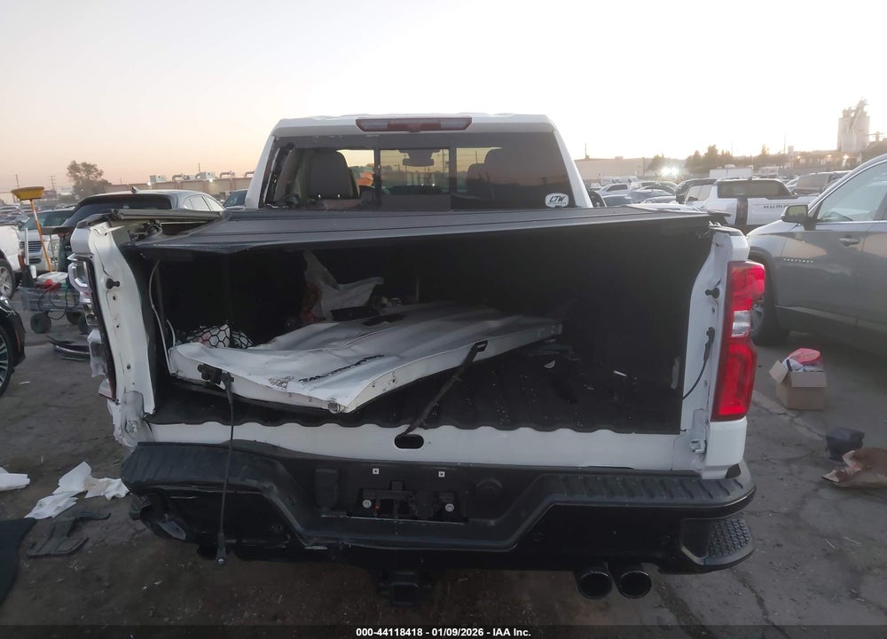 2023 CHEVROLET SILVERADO 1500 4WD  SHORT BED LT TRAIL BOSS VIN: 3GCUDFED0PG297846