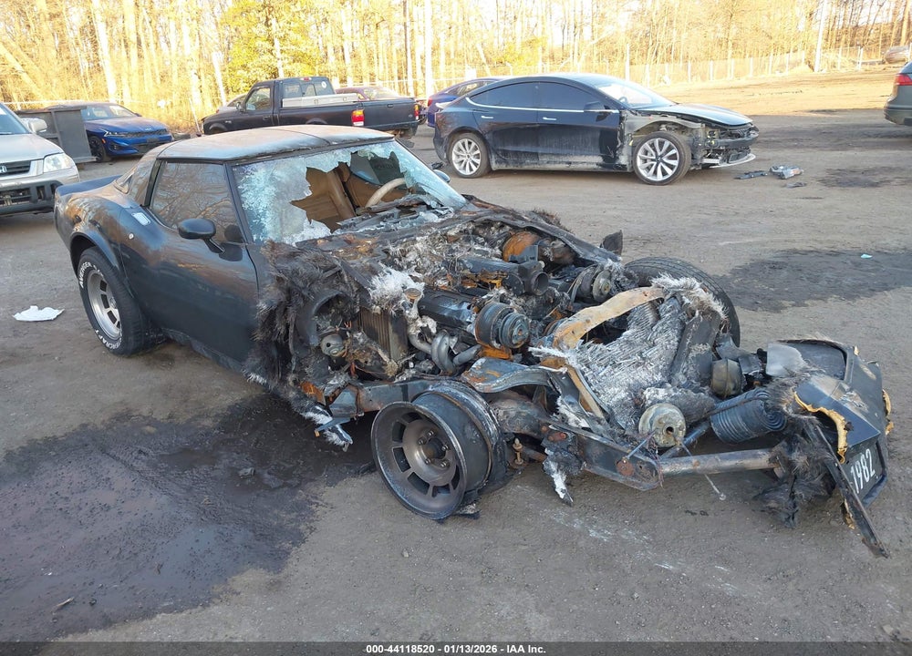 1982 CHEVROLET CORVETTE VIN: 1G1AY8782C5107641