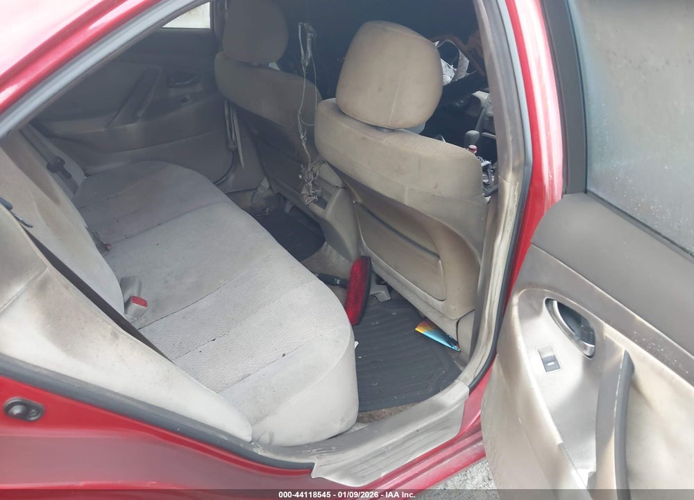 2011 TOYOTA CAMRY LE VIN: 4T1BF3EKXBU139465