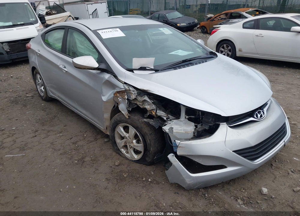 2015 HYUNDAI ELANTRA SE VIN: 5NPDH4AE0FH556252