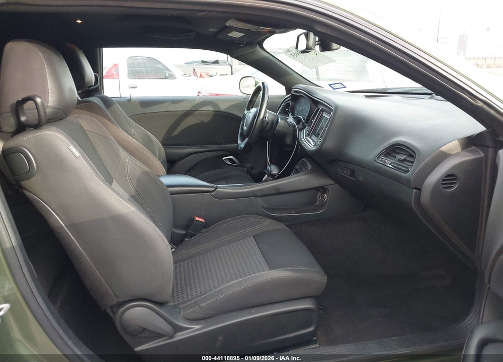 2018 DODGE CHALLENGER SXT VIN: 2C3CDZAG5JH287340