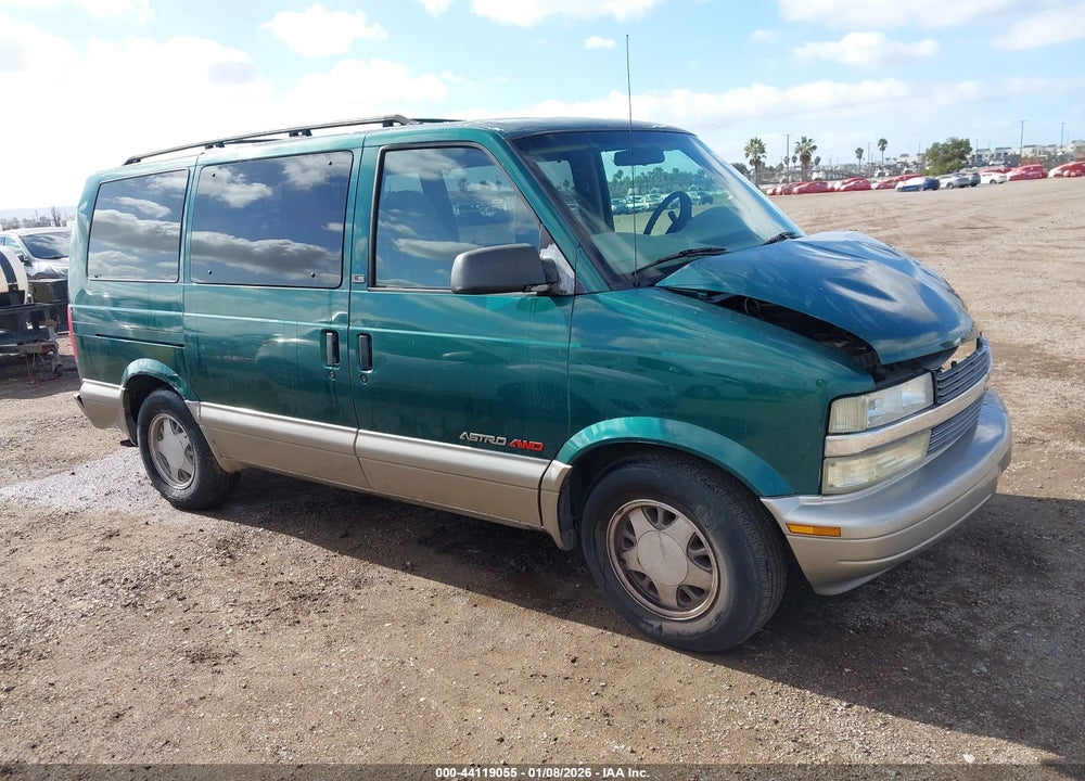 2002 CHEVROLET ASTRO LS VIN: 1GNEL19X62B154035