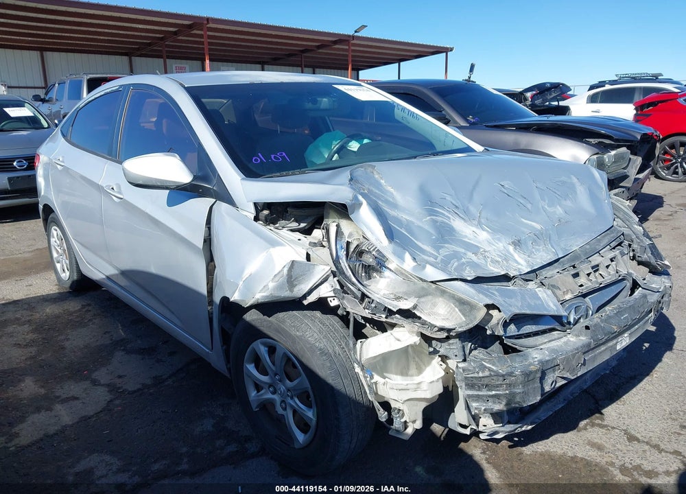 2013 HYUNDAI ACCENT GLS VIN: KMHCT4AE4DU501750