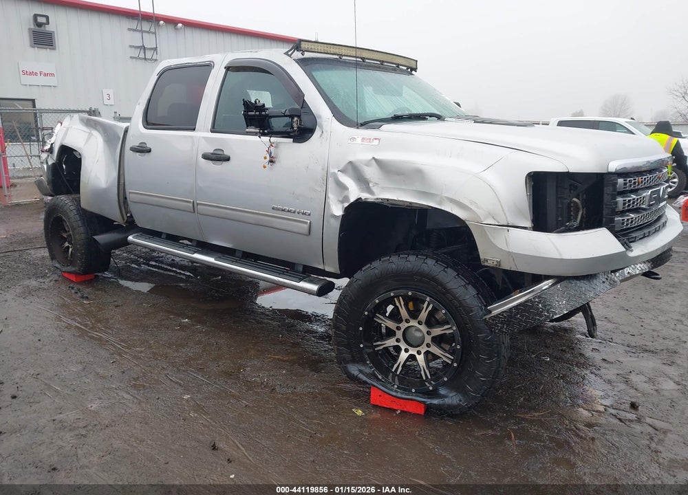 2013 GMC SIERRA 2500HD SLE VIN: 1GT120C87DF125533