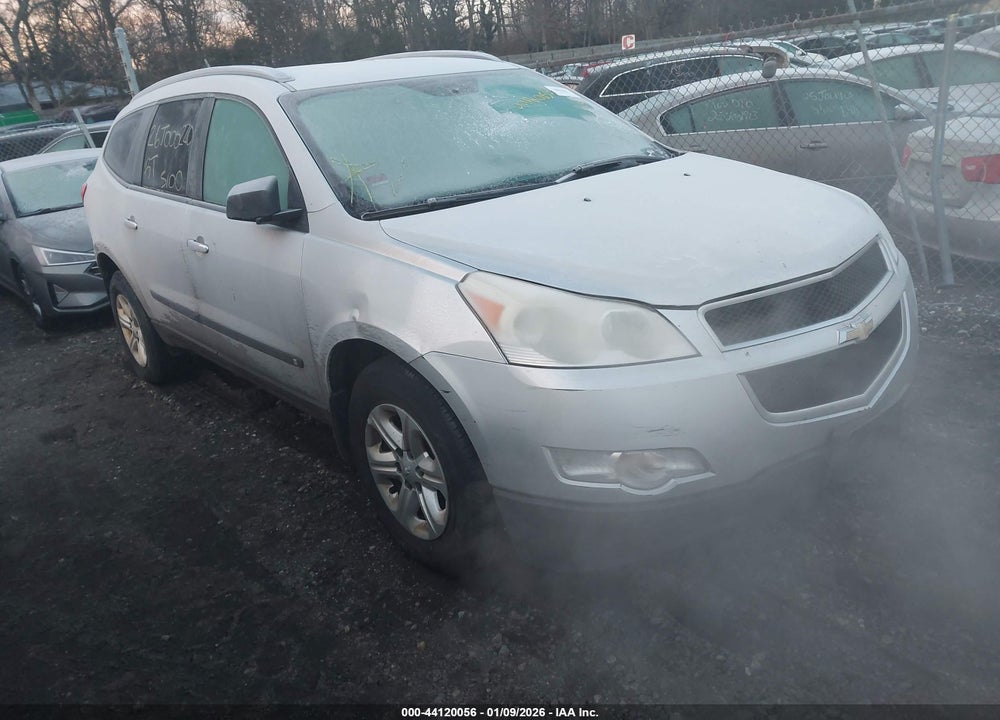 2010 CHEVROLET TRAVERSE LS VIN: 1GNLVEED2AS109970