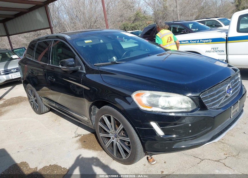 2015 VOLVO XC60 T5 PLATINUM VIN: YV440MDD7F2616472