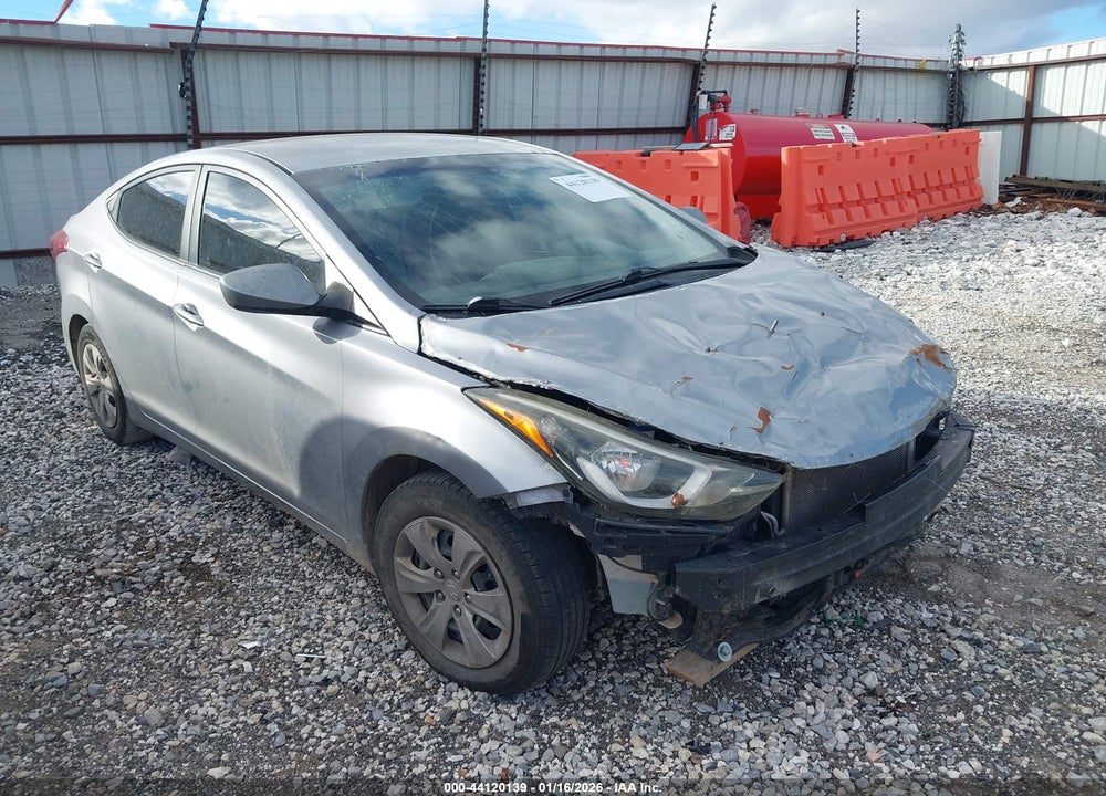 2016 HYUNDAI ELANTRA SE VIN: 5NPDH4AE7GH690760
