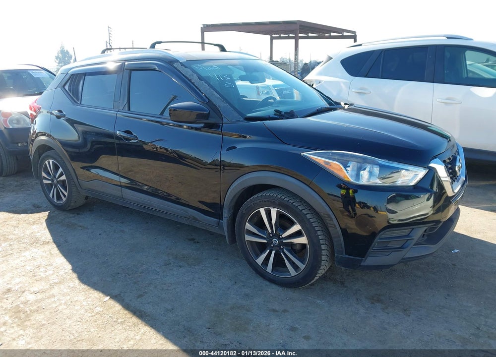 2019 NISSAN KICKS SV VIN: 3N1CP5CU4KL521221