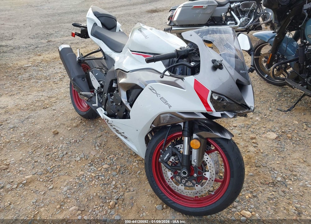 2025 KAWASAKI ZX636 K VIN: JKBZXJJ11SA029784