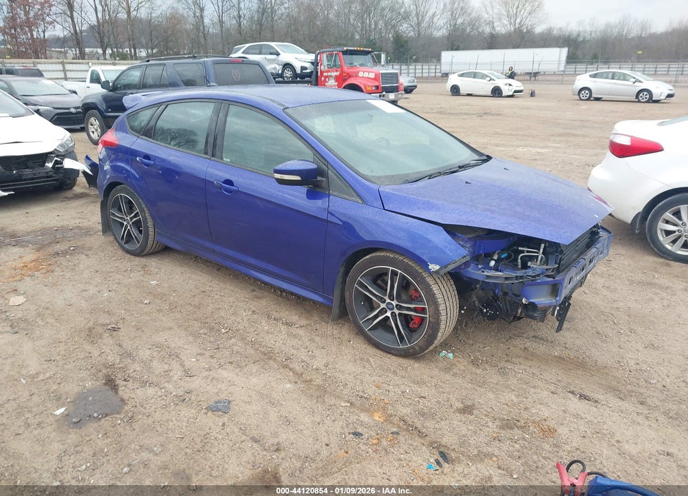 2015 FORD FOCUS ST VIN: 1FADP3L94FL305541