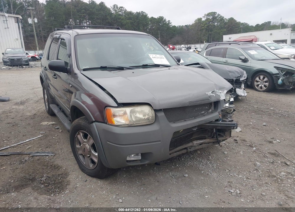 2002 FORD ESCAPE XLT VIN: 1FMYU03182KD40768