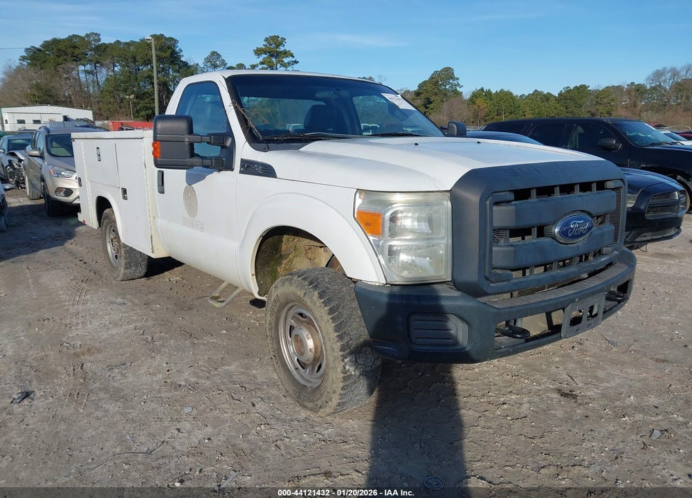 2013 FORD F-250 XL VIN: 1FDBF2B6XDEA18577
