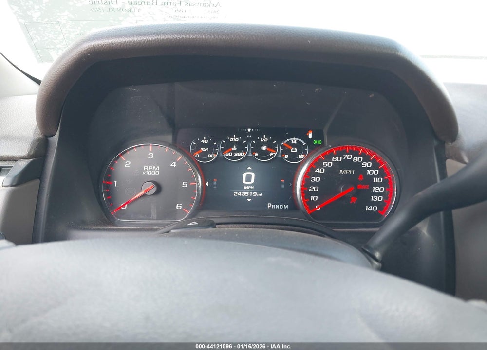 2015 GMC YUKON XL 1500 DENALI VIN: 1GKS2JKJXFR553732