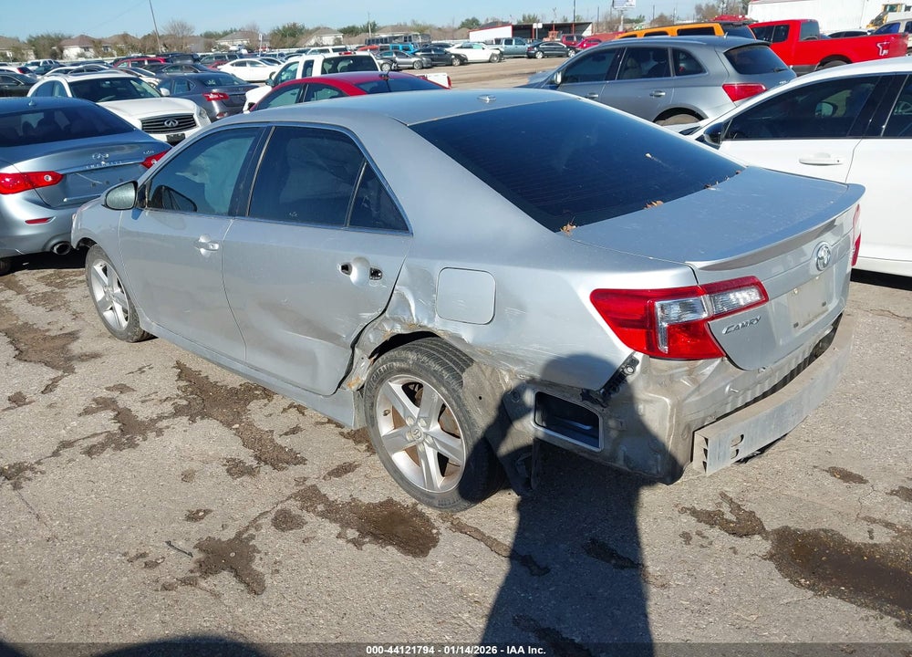 2012 TOYOTA CAMRY SE VIN: 4T1BF1FK6CU136941