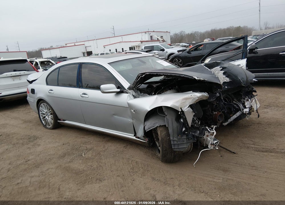 2008 BMW 750I VIN: WBAHL83538DT13075