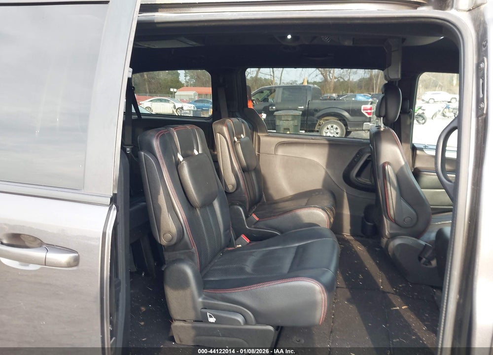2018 DODGE GRAND CARAVAN GT VIN: 2C4RDGEG4JR342228