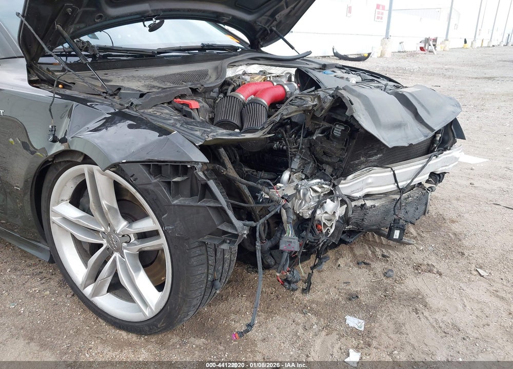 2015 AUDI S7 4.0T VIN: WAUW2AFC8FN015625