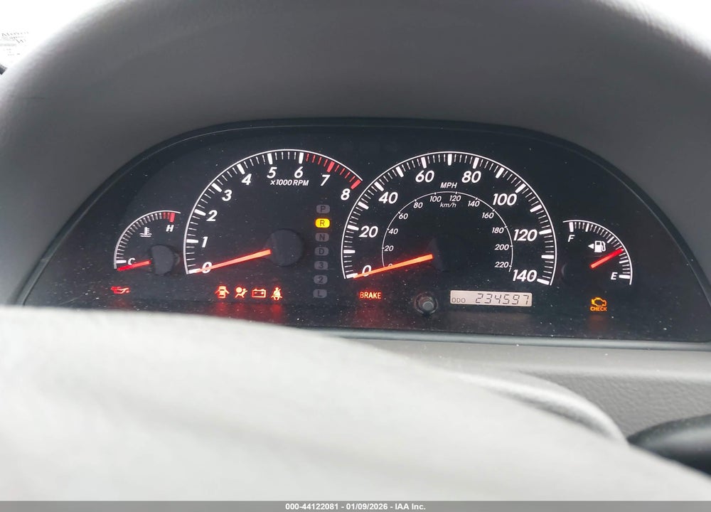 2005 TOYOTA CAMRY LE VIN: 4T1BE32K45U608870