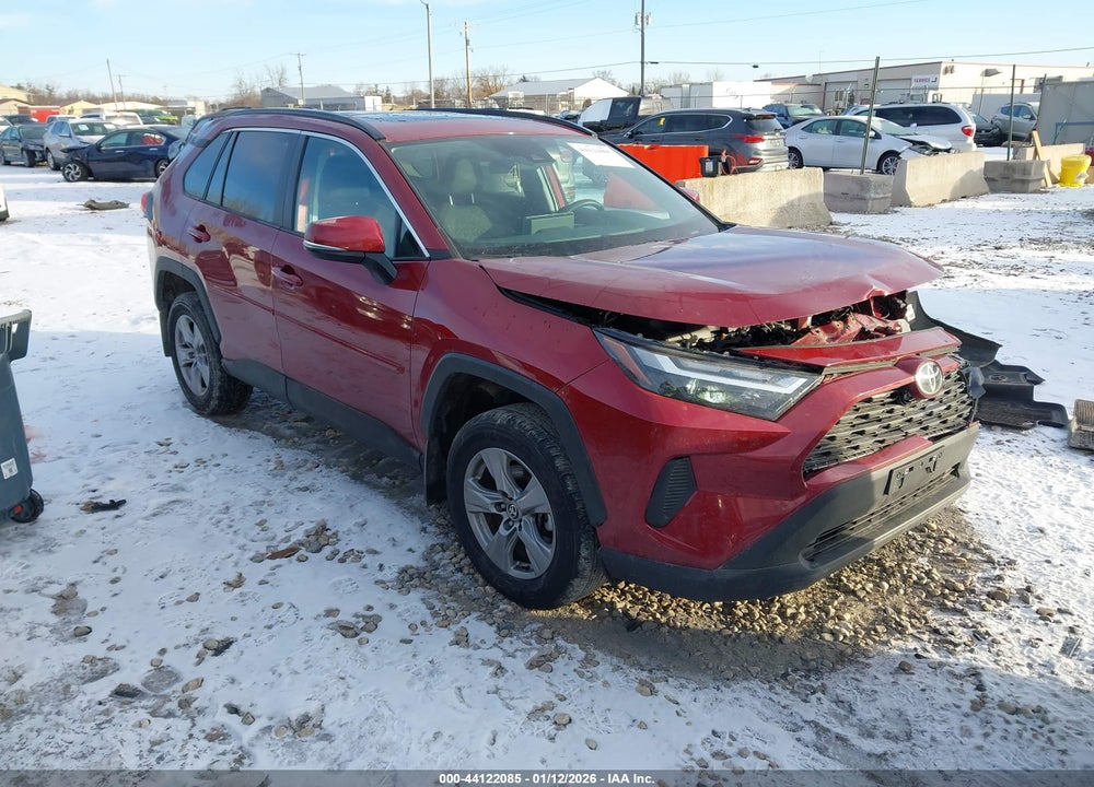 2024 TOYOTA RAV4 XLE VIN: 2T3P1RFV0RW408705